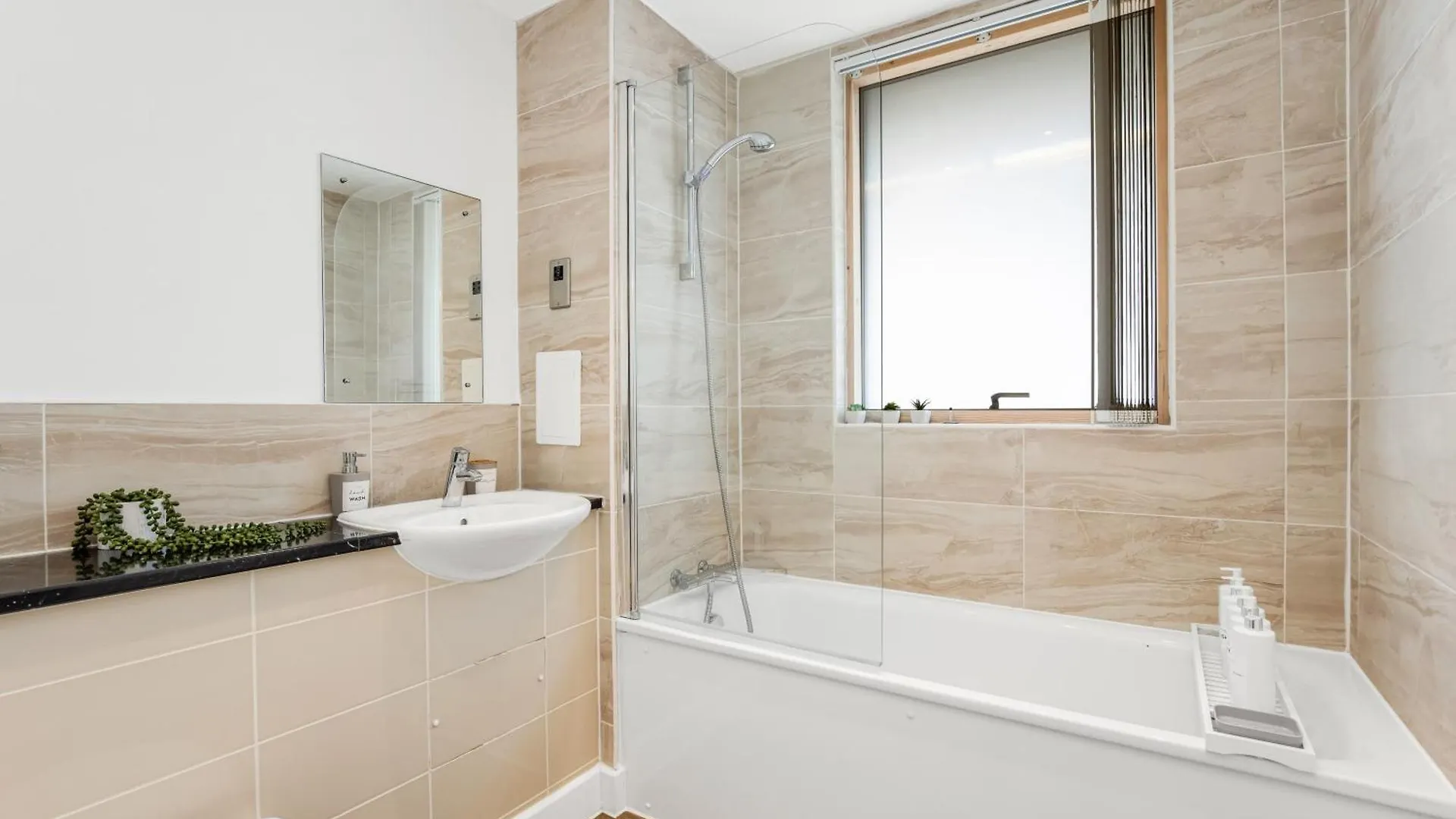 Apartment Khayat Homes - The Lekki - One Bed London